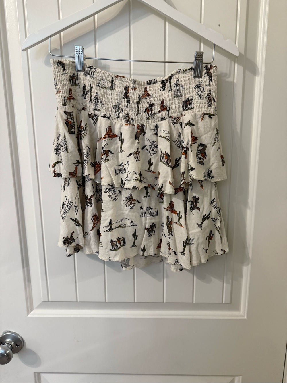 Ariat Cream Western Print Tiered Mini Skirt - Picture 2 of 5